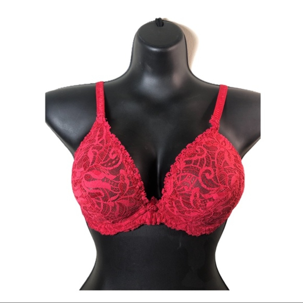 Victoria’s Secret Vintage red lace bra size 36C